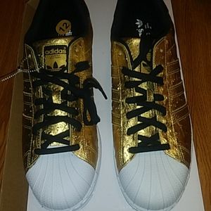 Adidas Superstar La marque